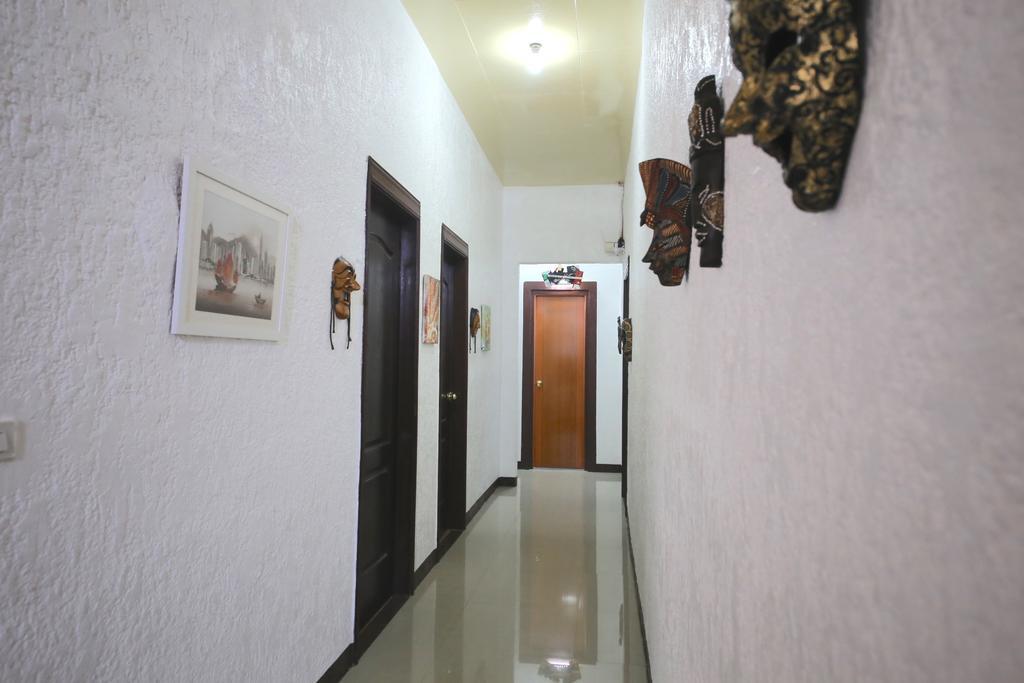 Dee Guest House Мактан Екстер'єр фото